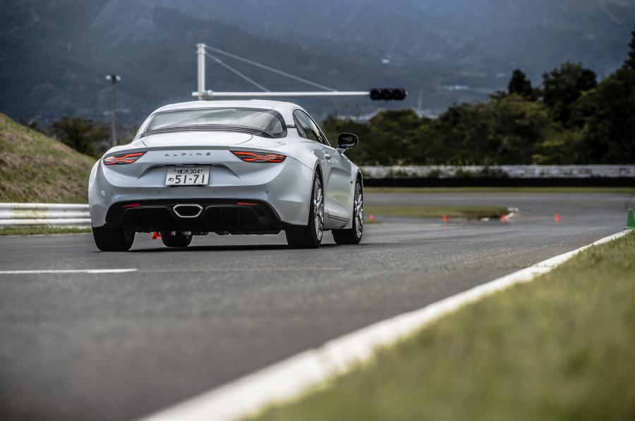  Alpine A110 Pure 2018 года  (JP) (фото 2 из 10)